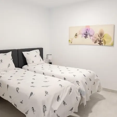 Casa * Villamartin (Valencia)